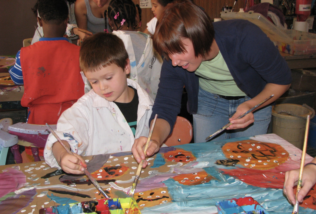 REACH studio art kids painting class